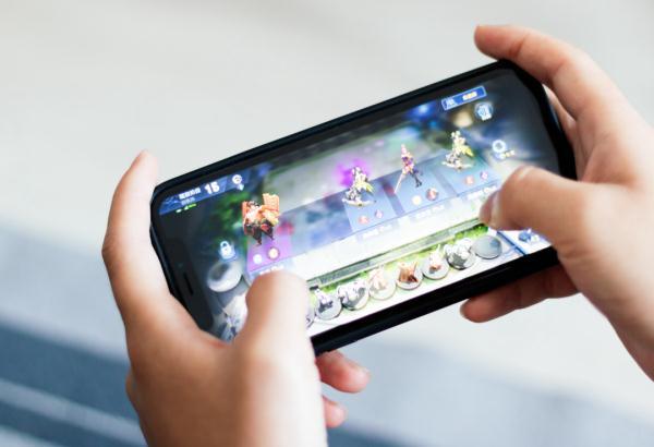 未成年人2个月只玩26小时左右！许多游戏公司暑假“限玩”